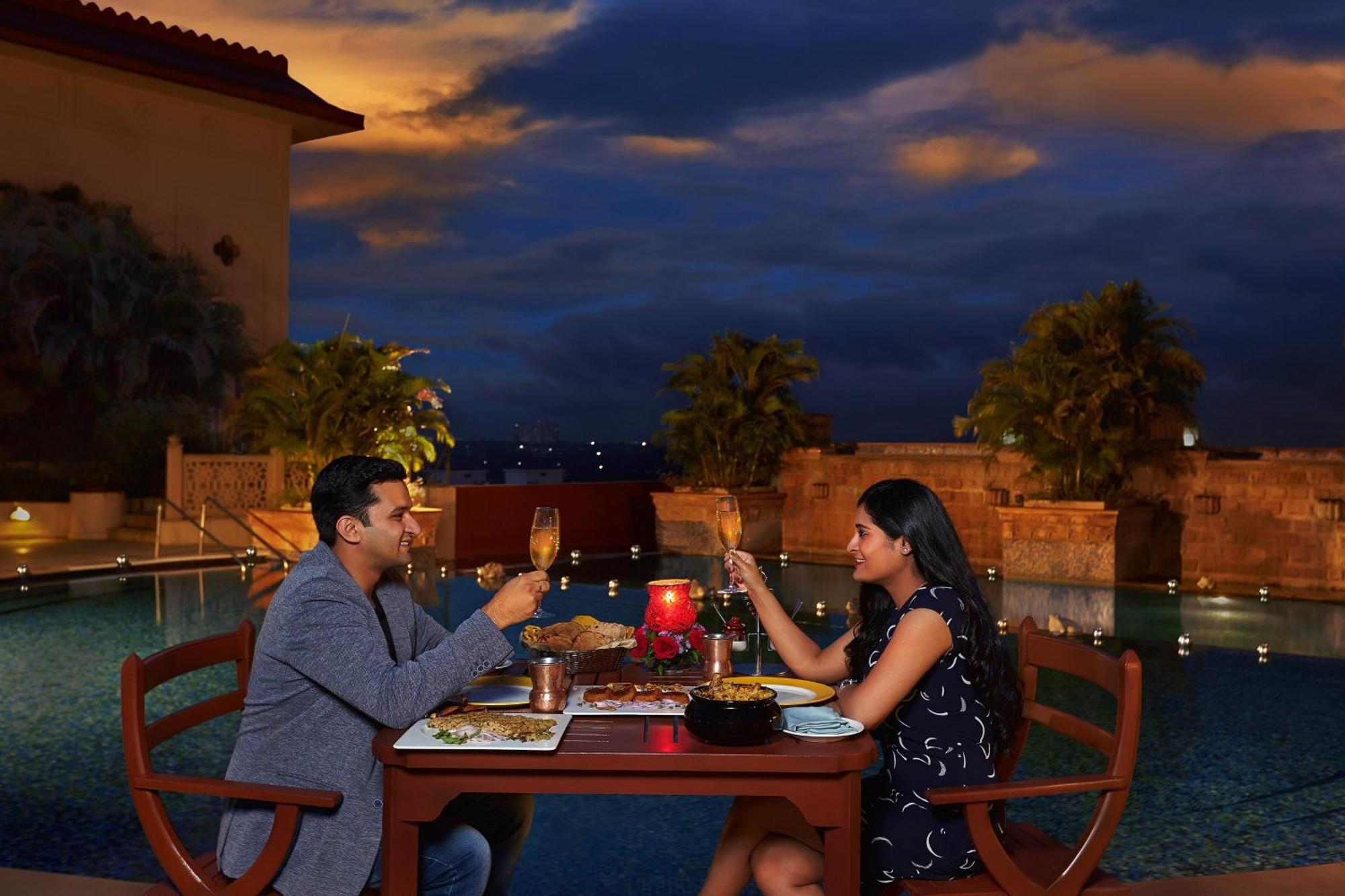 Sheraton Grand Pune Bund Garden Hotel Εξωτερικό φωτογραφία