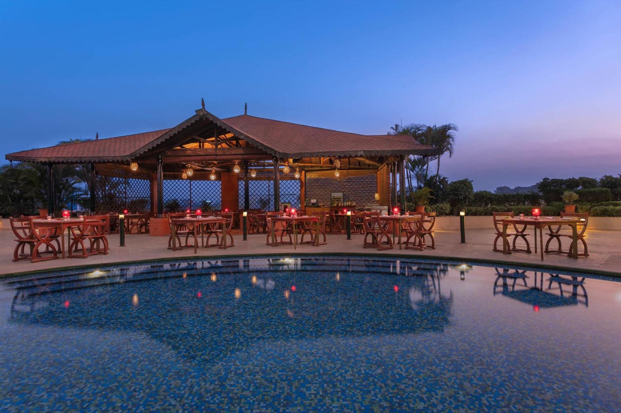 Sheraton Grand Pune Bund Garden Hotel Εξωτερικό φωτογραφία