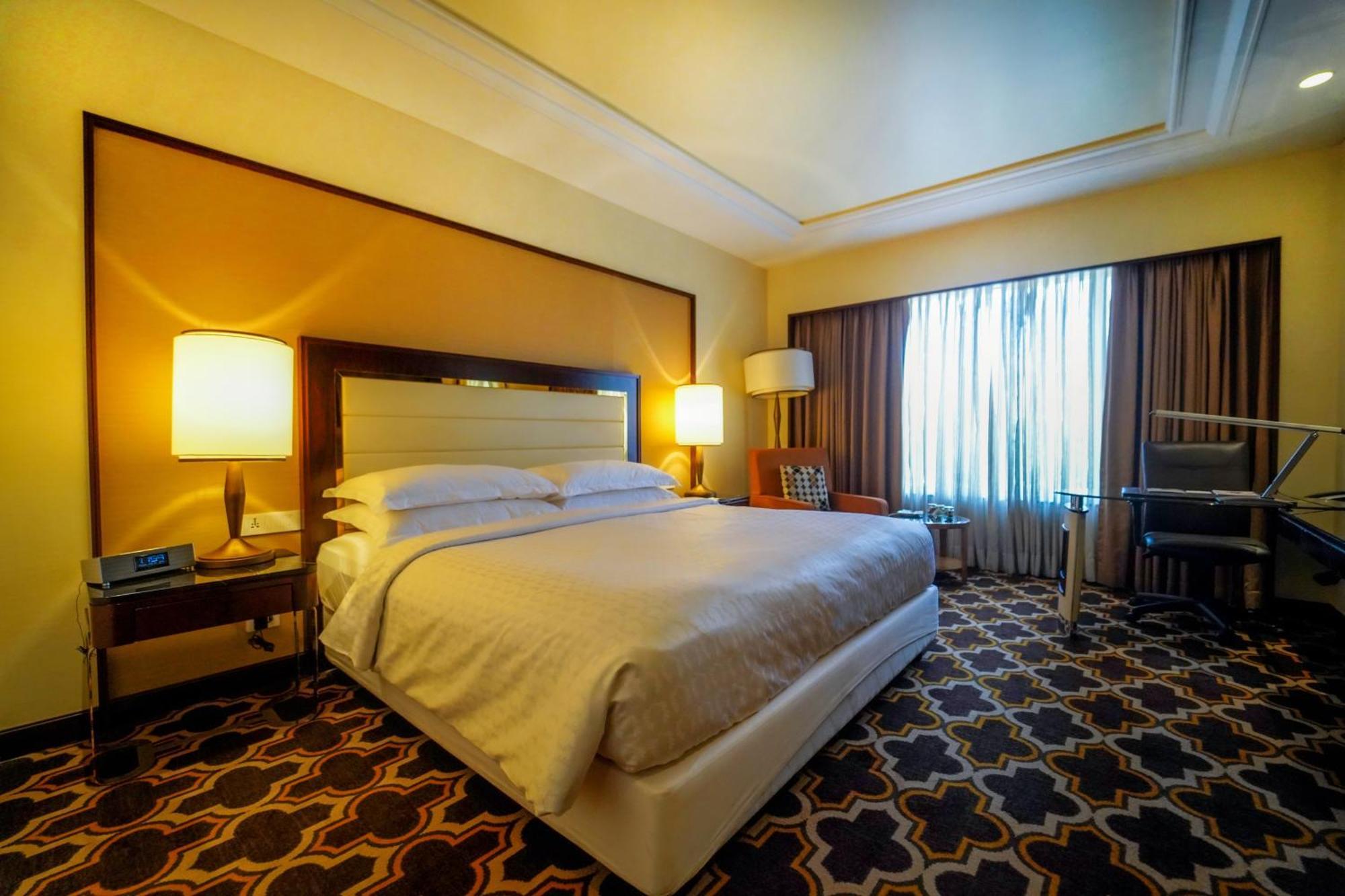 Sheraton Grand Pune Bund Garden Hotel Εξωτερικό φωτογραφία