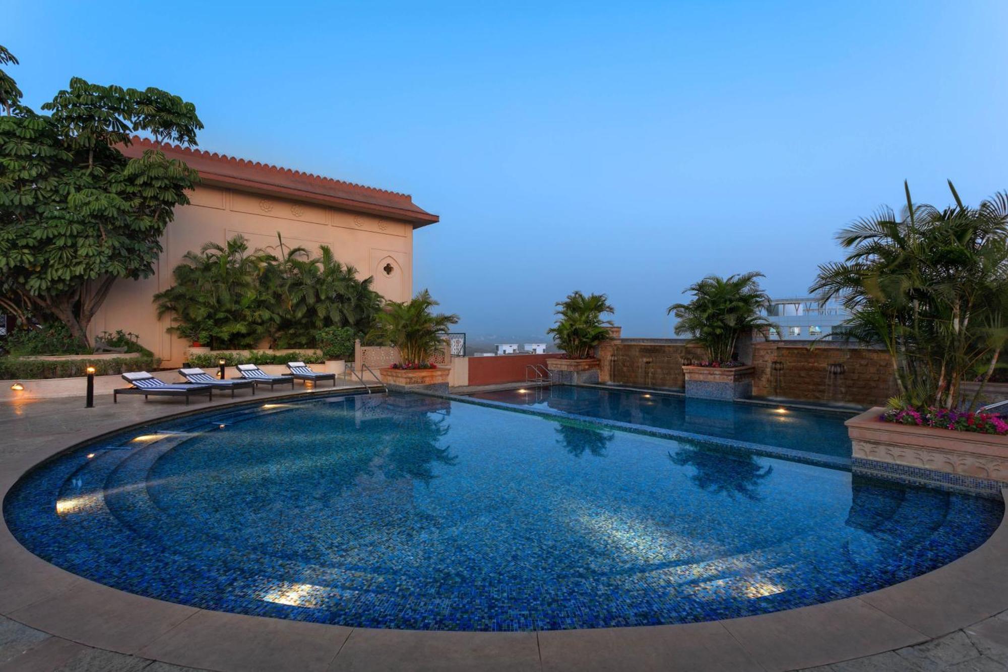 Sheraton Grand Pune Bund Garden Hotel Εξωτερικό φωτογραφία