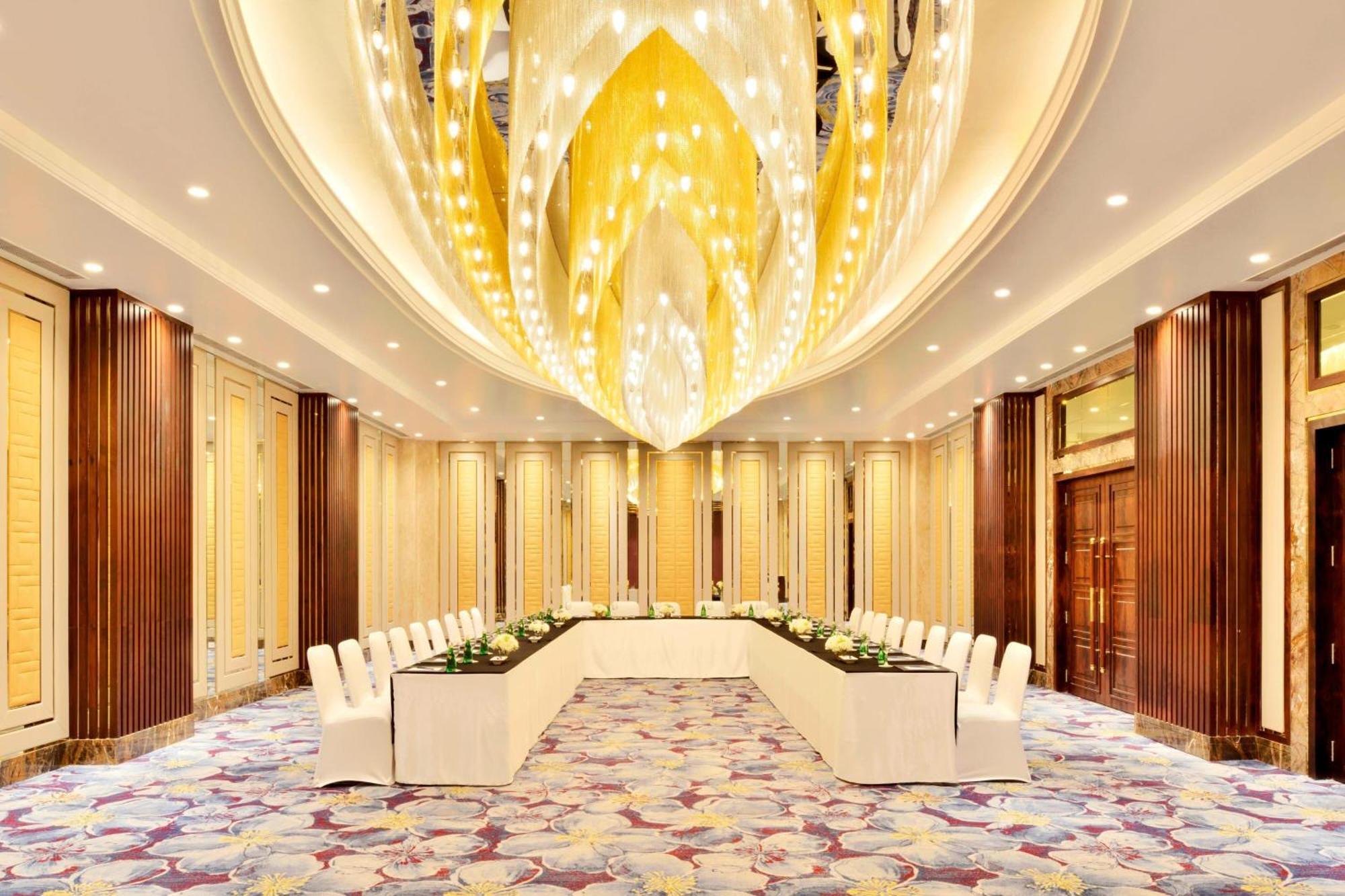 Sheraton Grand Pune Bund Garden Hotel Εξωτερικό φωτογραφία
