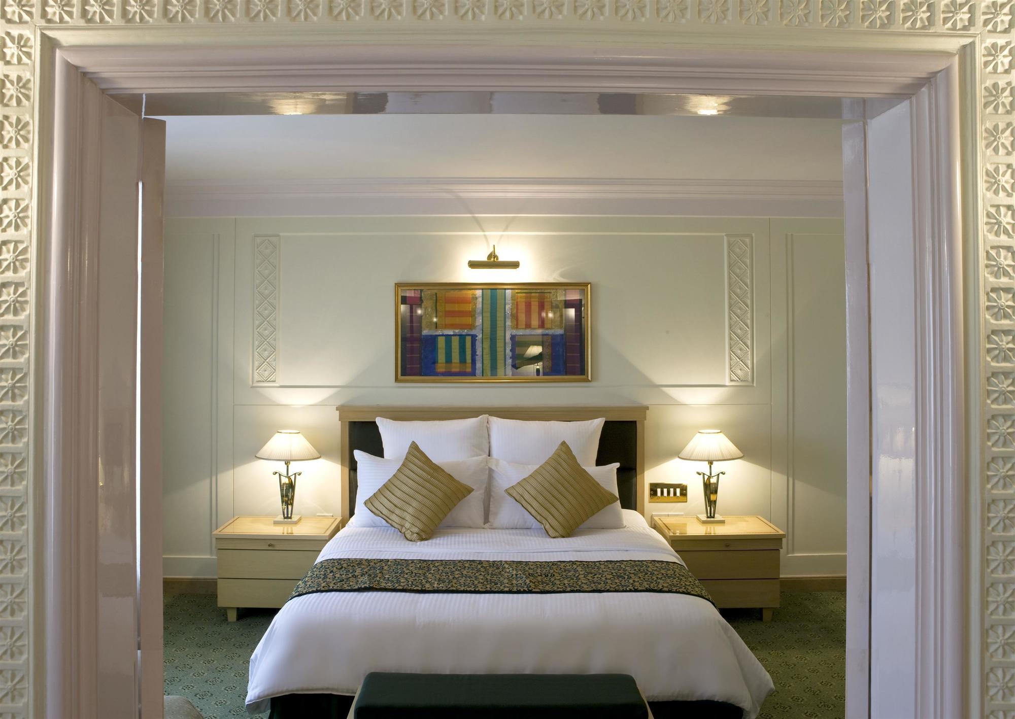 Sheraton Grand Pune Bund Garden Hotel Εξωτερικό φωτογραφία
