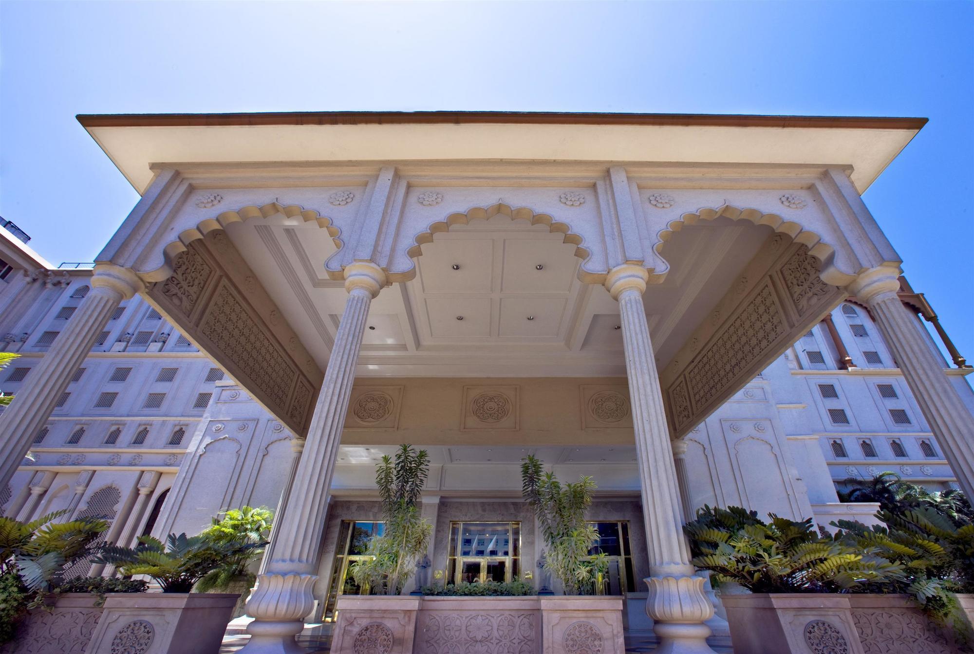 Sheraton Grand Pune Bund Garden Hotel Εξωτερικό φωτογραφία